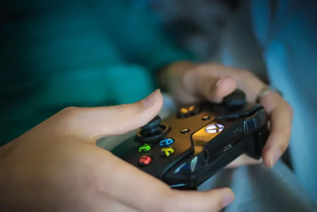 Gry - Komputer czy konsola (PS4 / XboX). Jaki sprzęt wybrać do gier?